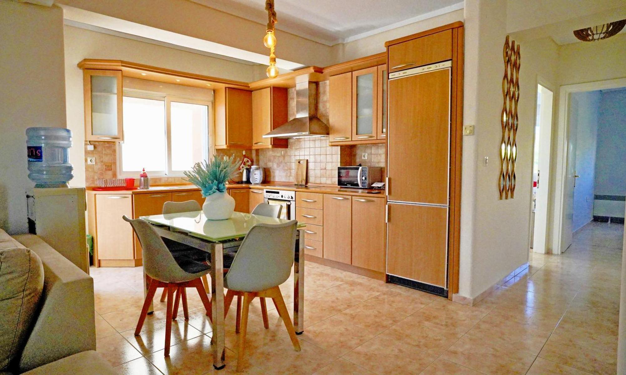 Lovely And Sunny Apartament 300M From Beach!! Peraía Buitenkant foto