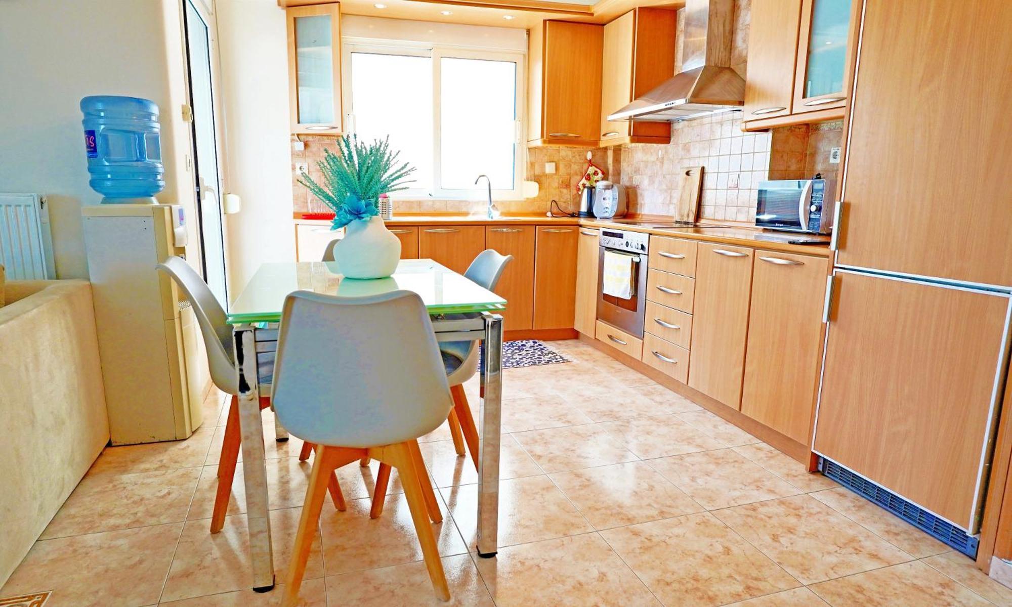 Lovely And Sunny Apartament 300M From Beach!! Peraía Buitenkant foto